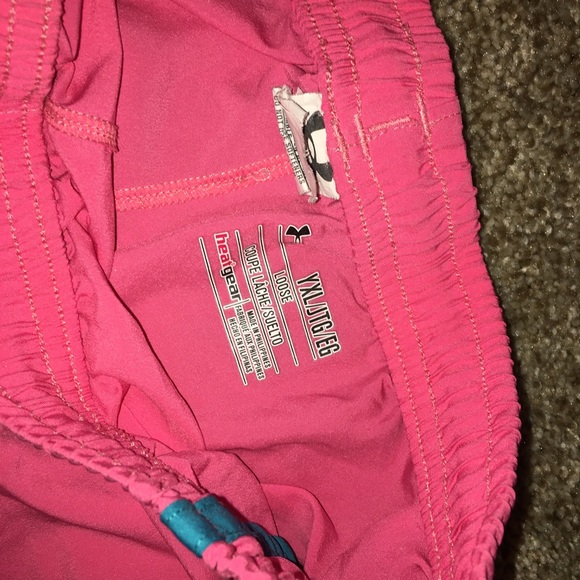 Under Armour Running Shorts - Picture 2 of 2